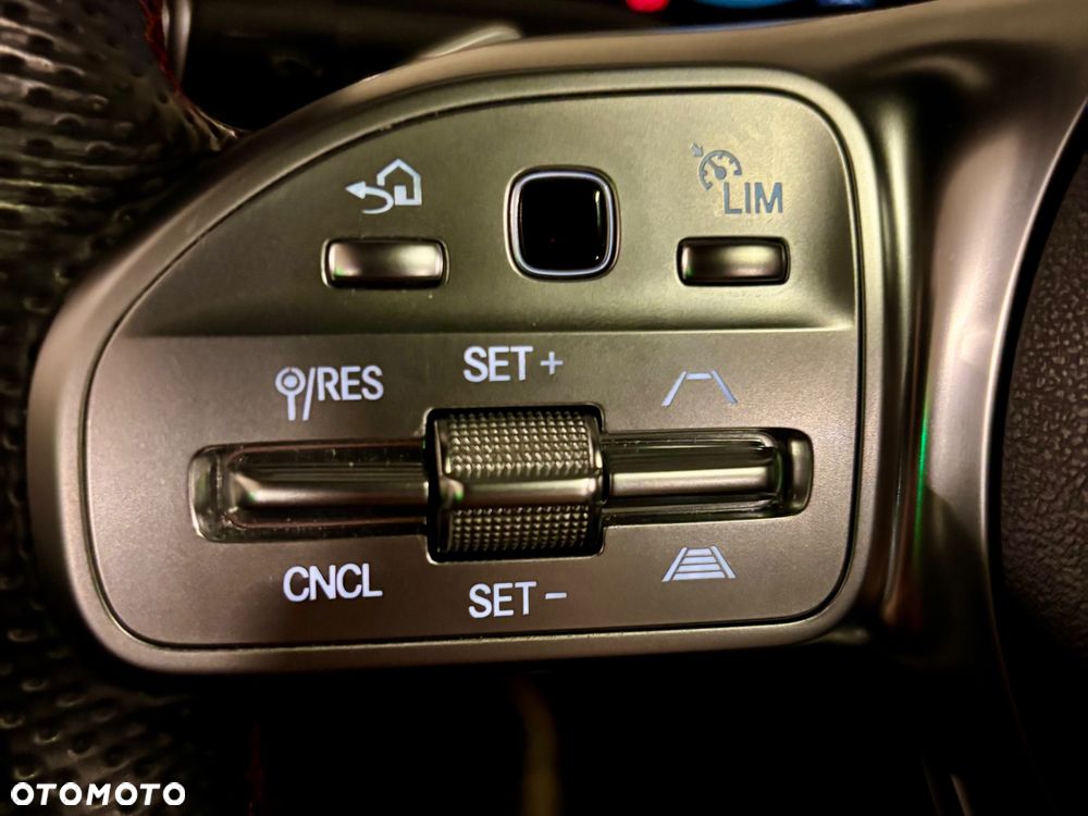 Mercedes-Benz CLA 200 AMG Line 7G-DCT - 5