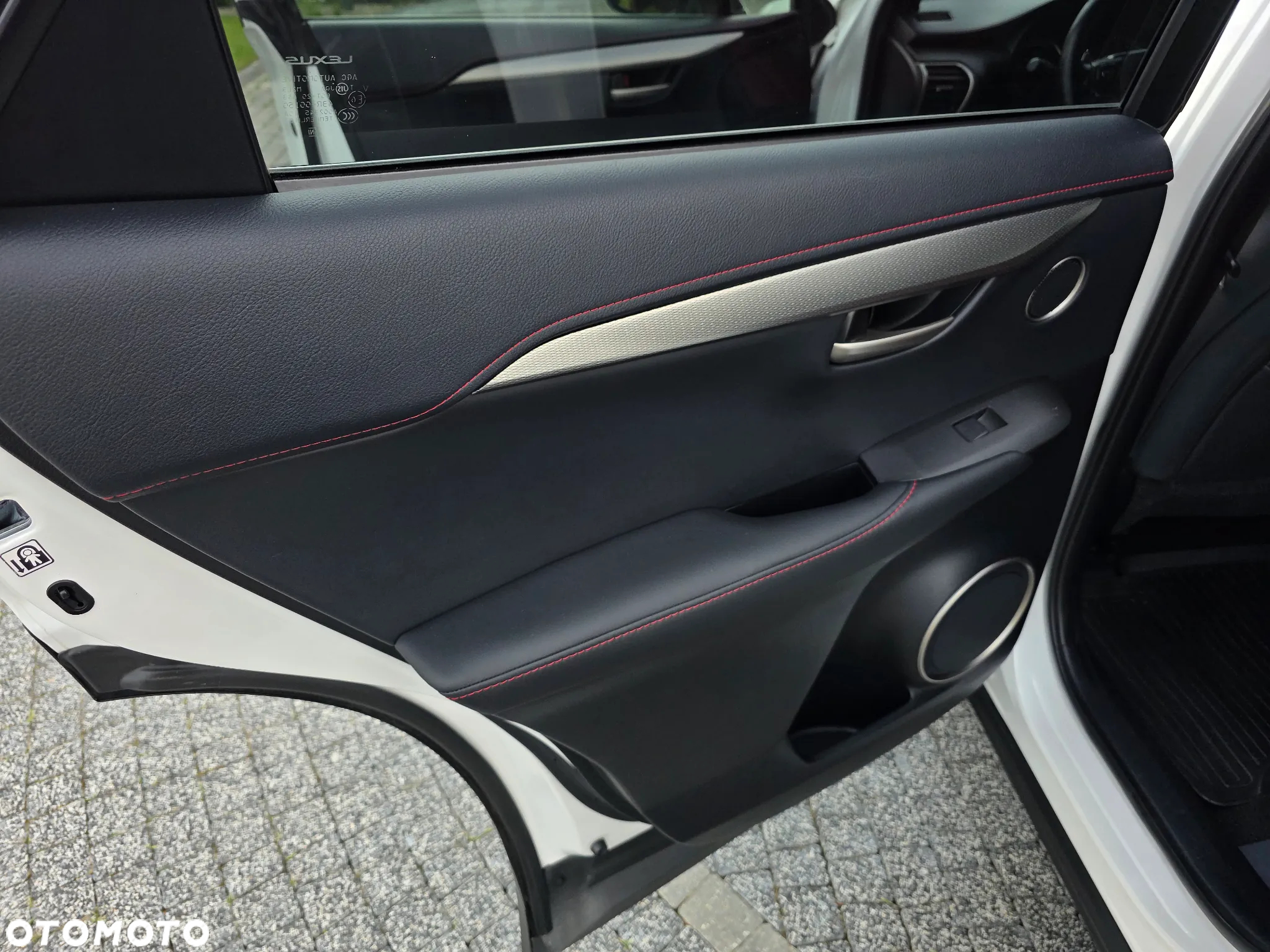 Lexus NX 300h E-FOUR F SPORT - 21