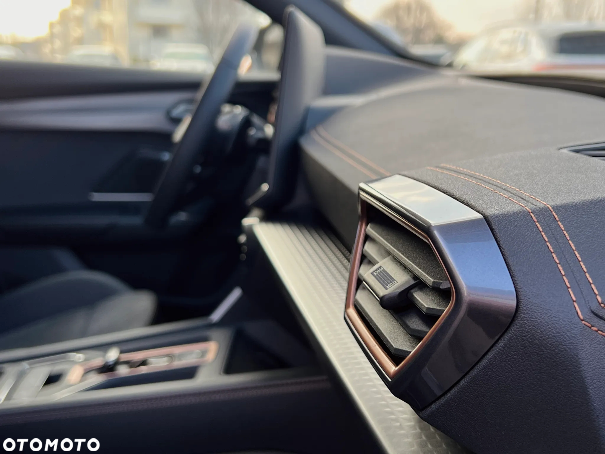 Cupra Formentor 1.5 TSI DSG - 25