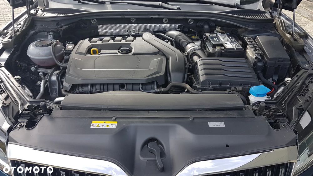 Skoda Superb 1.5 TSI Ambition DSG - 40