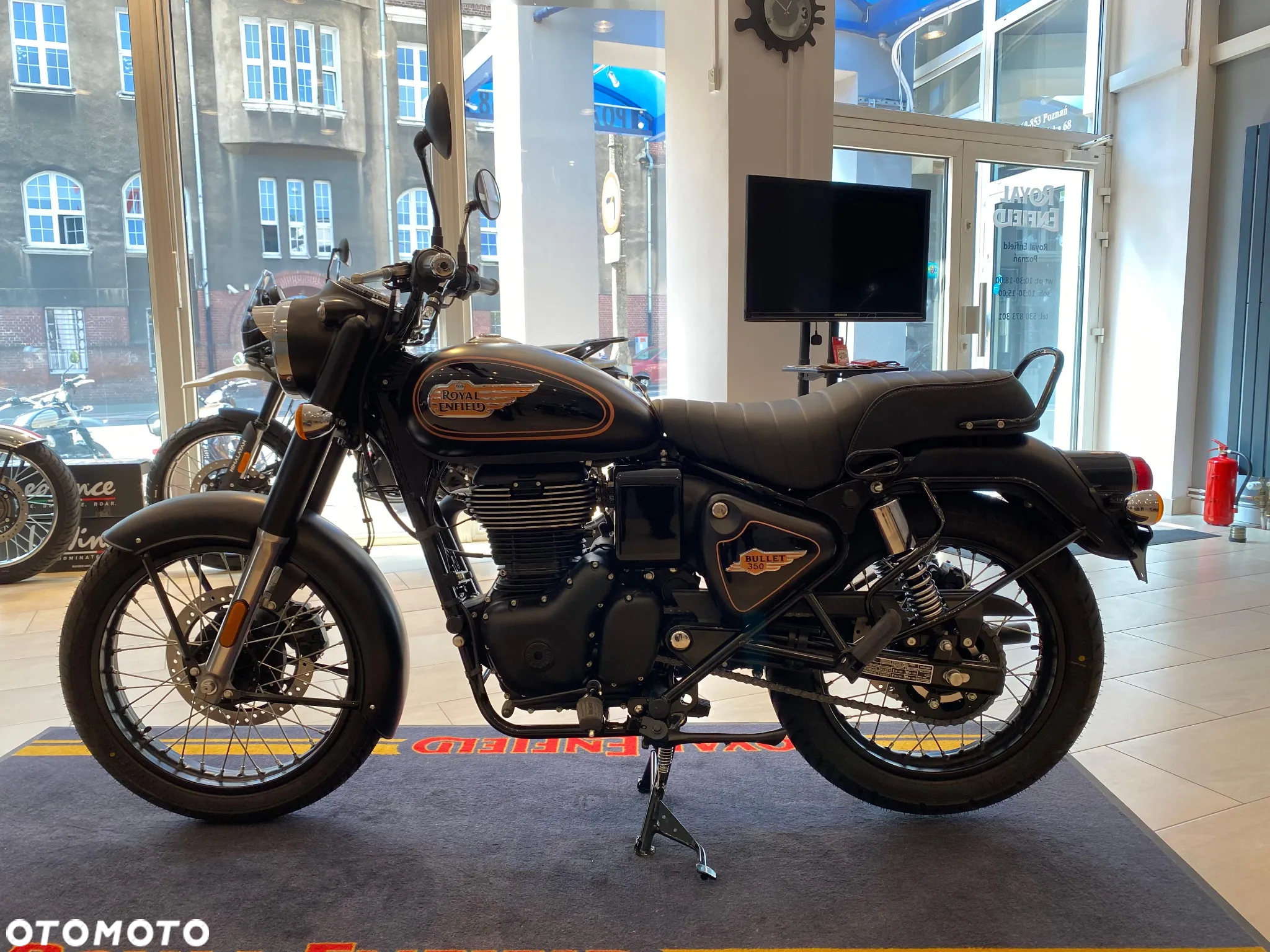 Royal Enfield Bullet 350 - 5