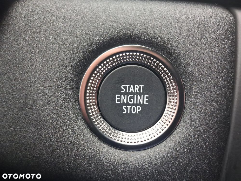 Mitsubishi Grandis - 24