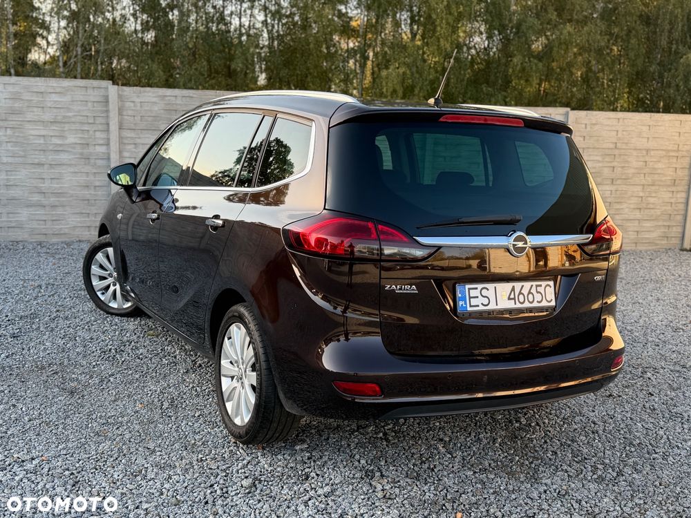 Opel Zafira 2013 photo 2