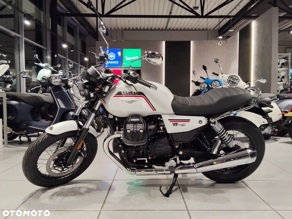Moto Guzzi V7 - 5