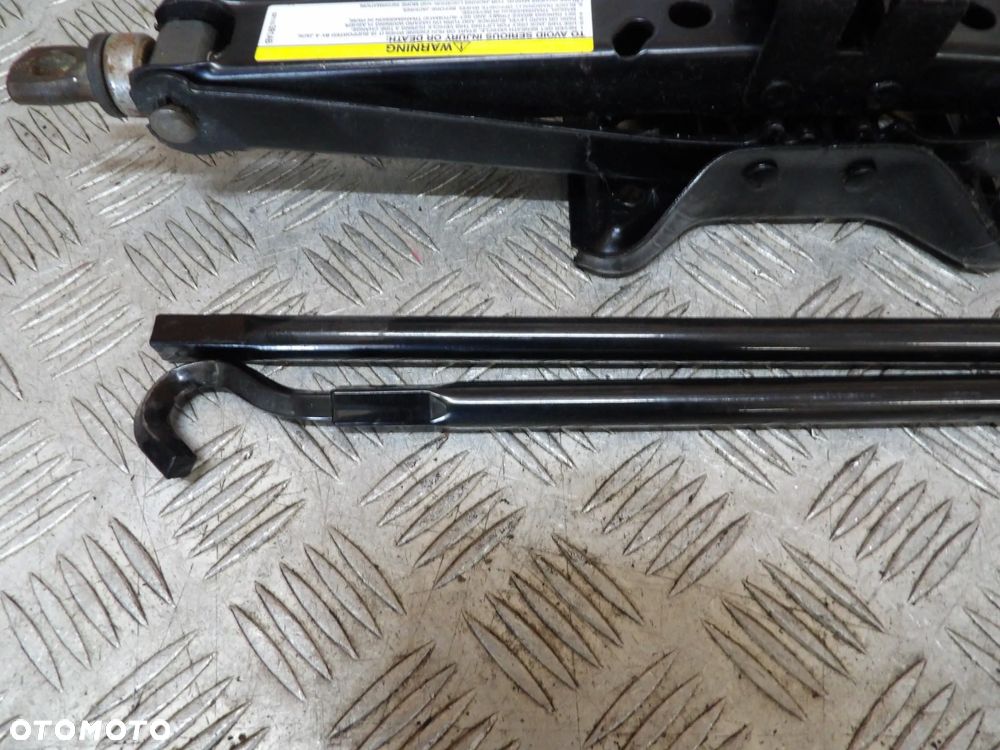 JEEP CHEROKEE KJ LEWAREK SAMOCHODOWY KLUCZ KOMPLET - 3