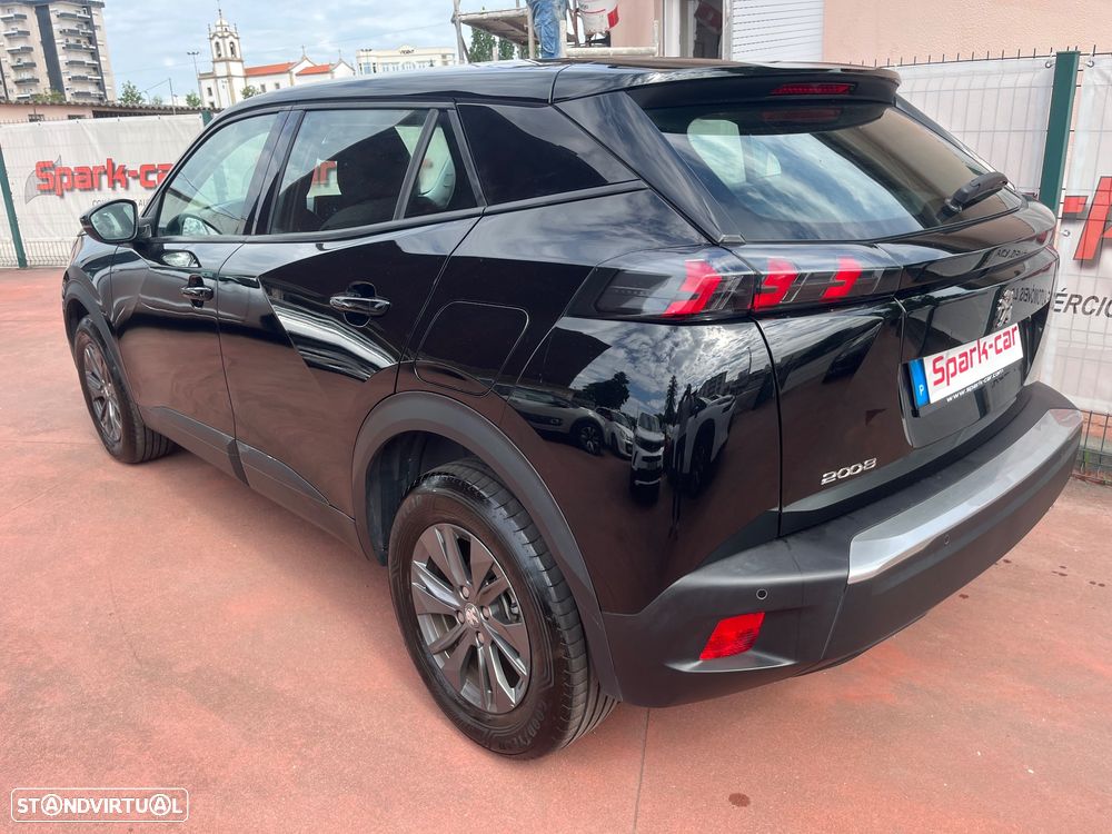 Peugeot 2008 1.5 BlueHDi Active Pack - 4