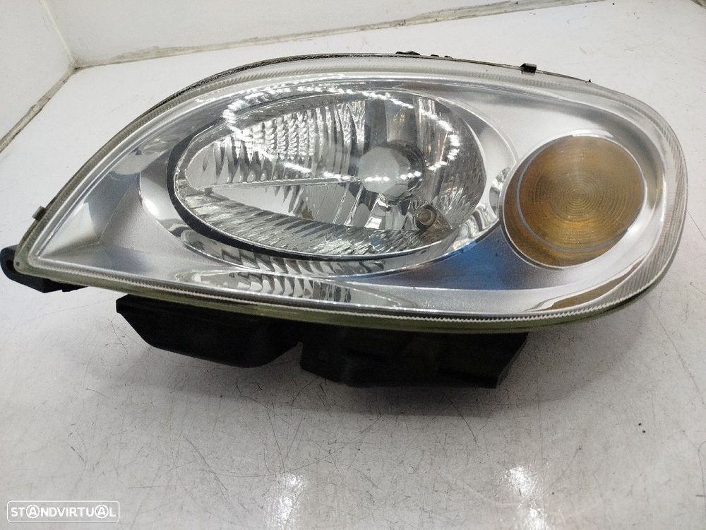 Farol/ Otica Dianteiro Esq Citroën Saxo (S0, S1)