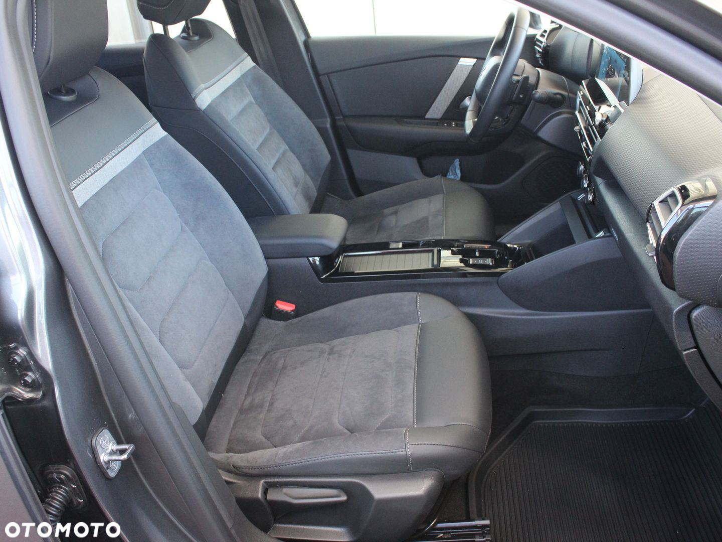 Citroën C4X - 8
