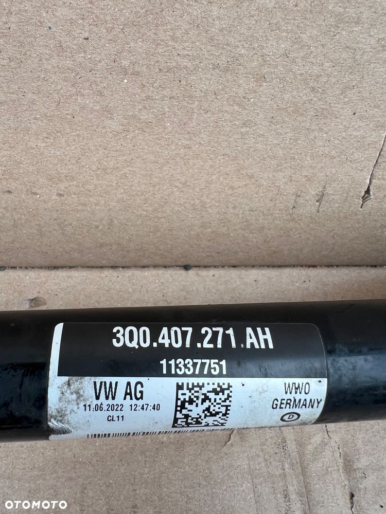 SKODA KODIAQ PRZEDNIA LEWA PÓŁOŚ 3Q0407271AH - 2