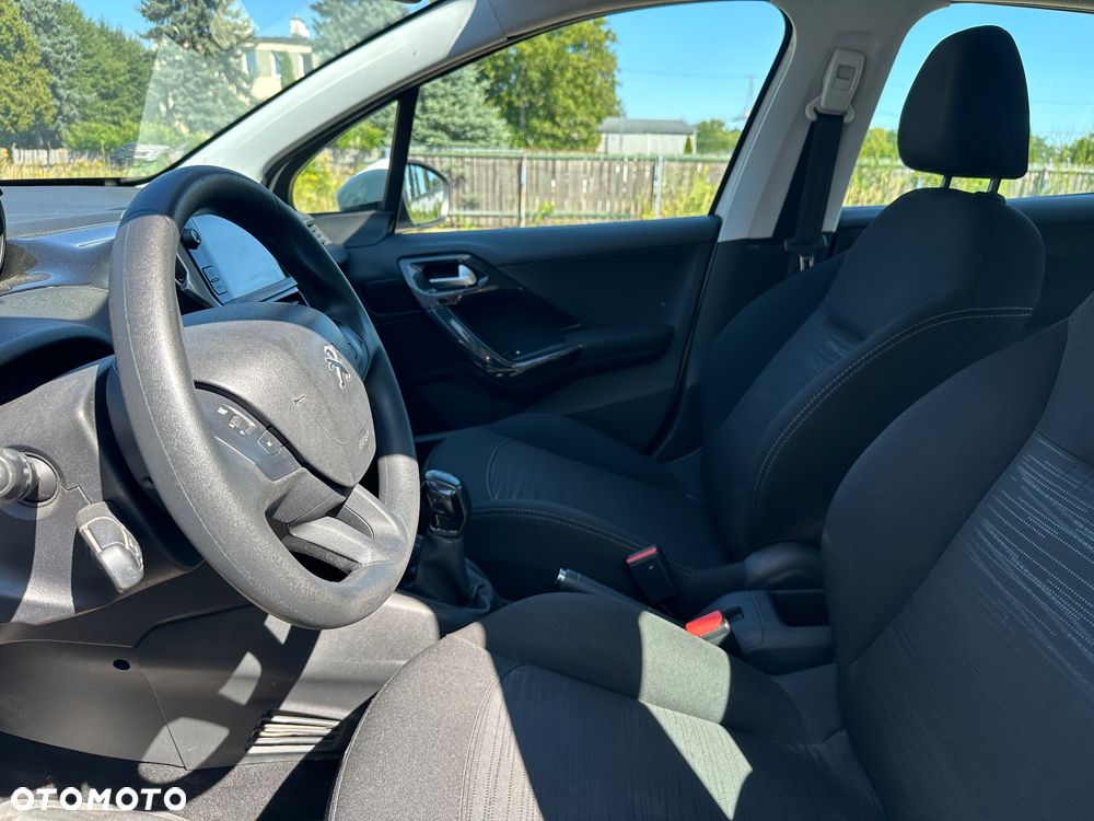 Peugeot 208 1.4 HDi Business Line - 12