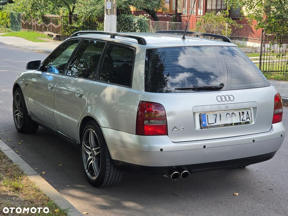 Audi A4 Avant 2.8 - 3
