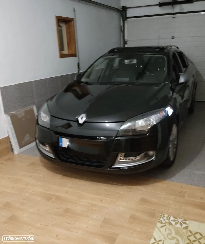 Renault Mégane Sport Tourer - 9