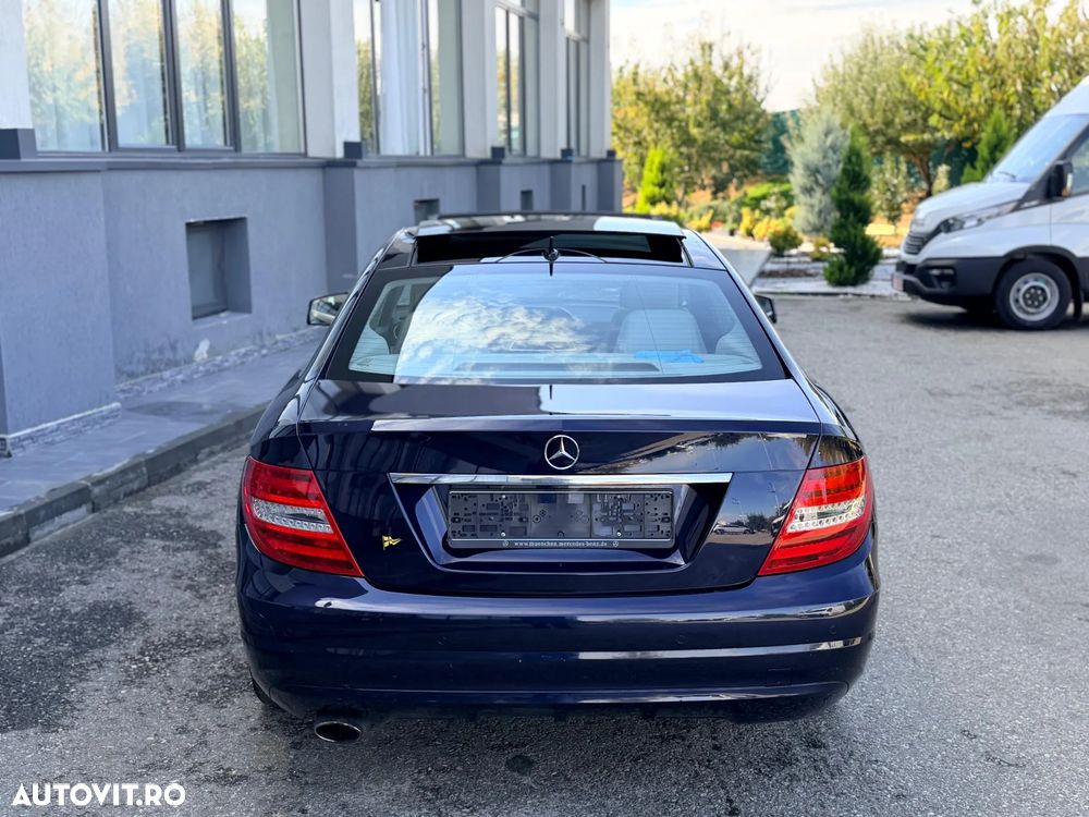 Mercedes-Benz C 250 CGI BlueEFFICIENCY Aut. - 10
