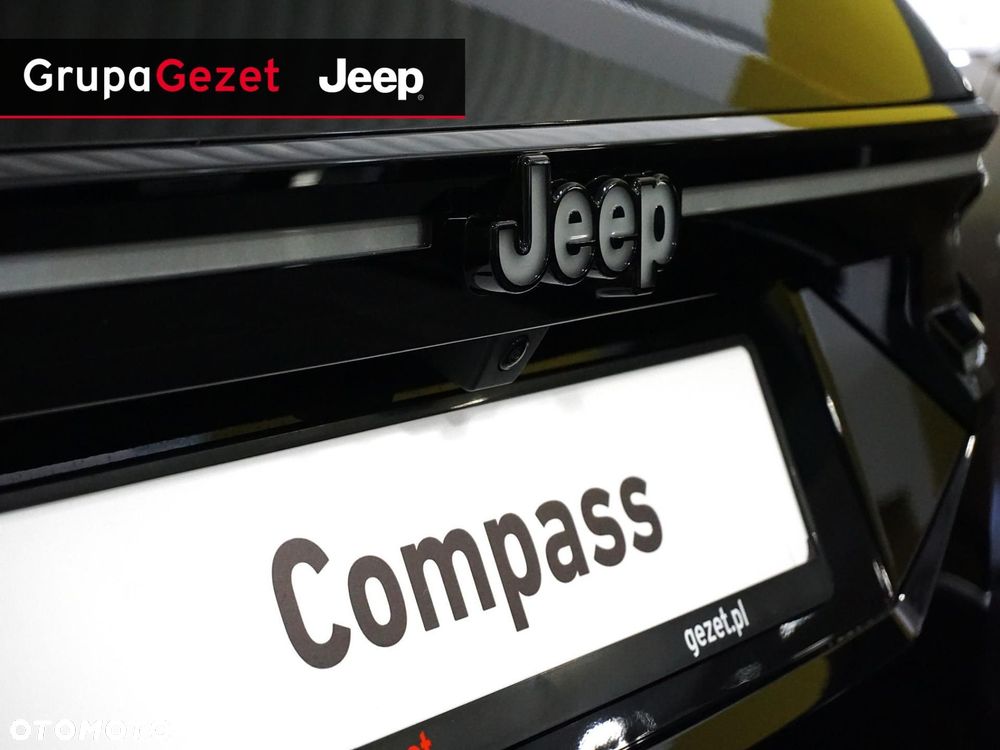 Jeep Compass - 11