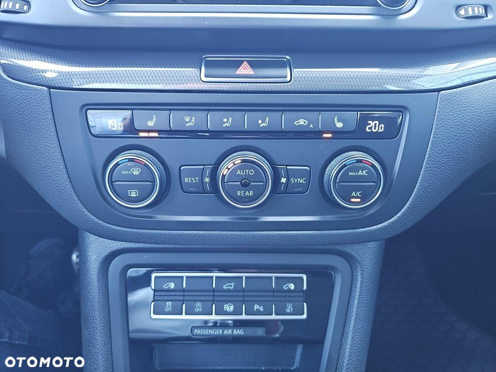 Volkswagen Sharan - 25