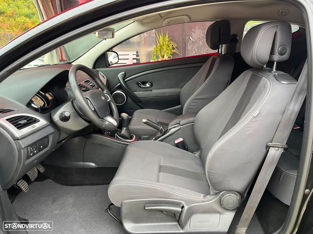 Renault Mégane Coupe 1.5 dCi Dynamique - 11