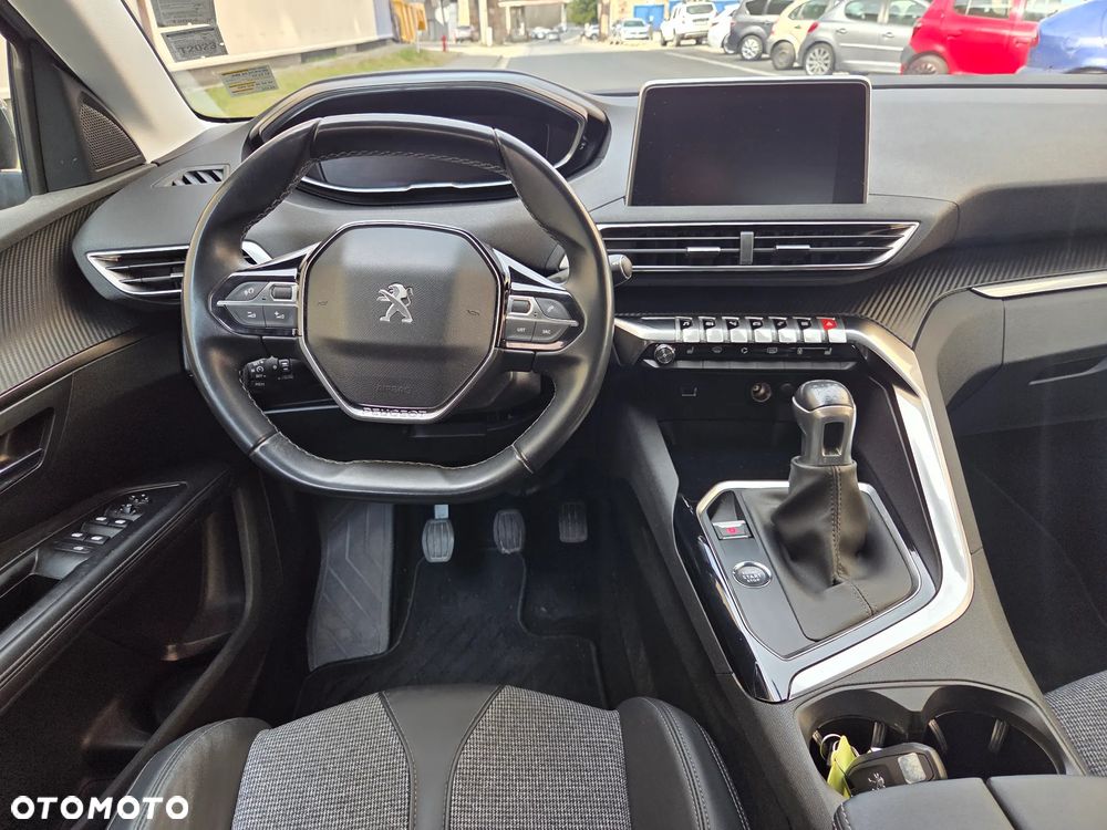 Peugeot 5008 BlueHDI 130 Allure Business-Paket - 15