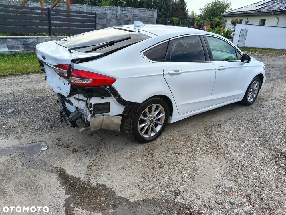 Ford Mondeo - 7
