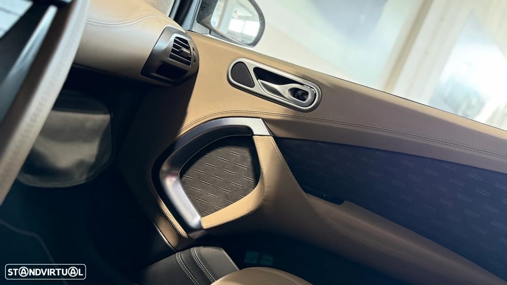 Aston Martin Cygnet - 29