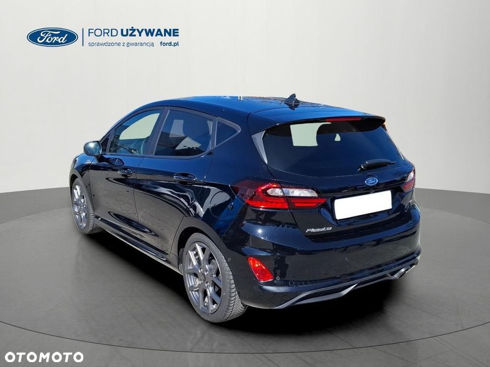 Ford Fiesta - 12
