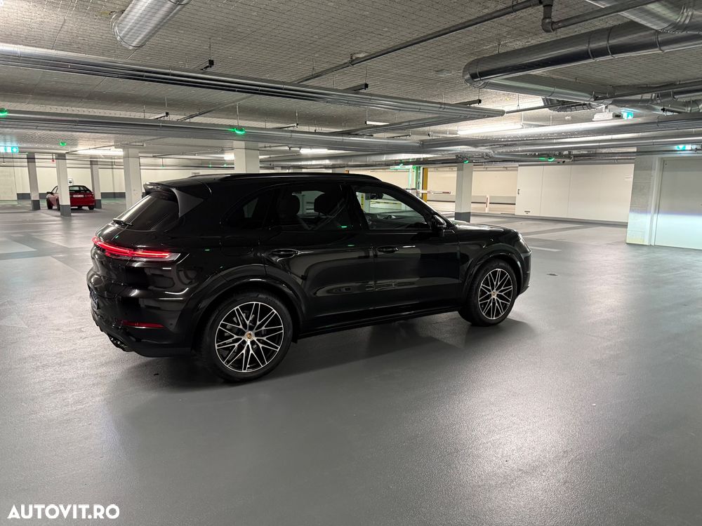 Porsche Cayenne Black Edition - 15