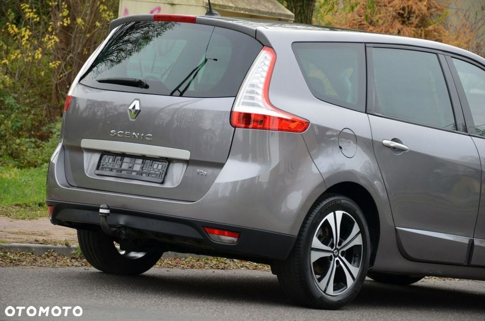 Renault Grand Scenic - 16