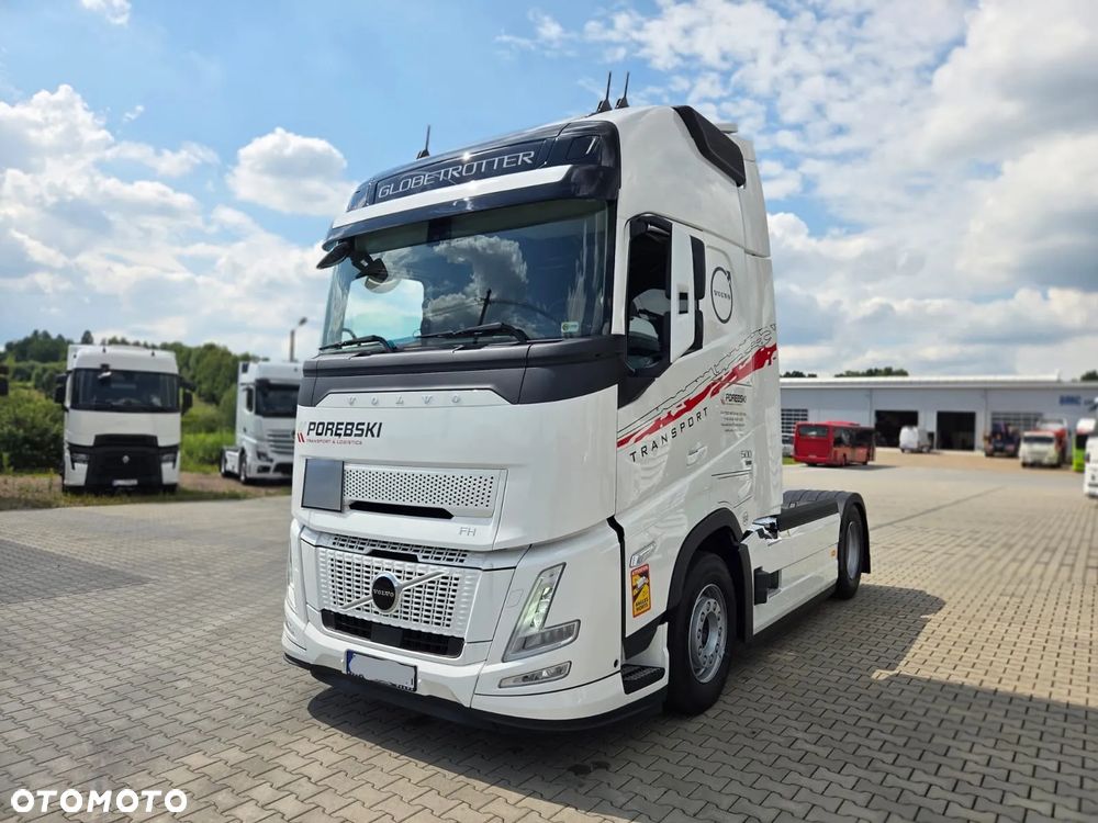 Volvo FH500/ RETARDER !/ I-SAVE / ACC / KLIMA POSTOJOWA / NAVIGACJA / TV - 3