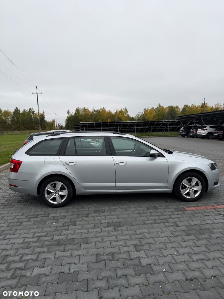Skoda Octavia - 8