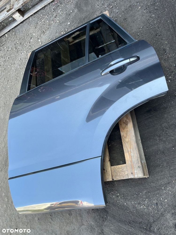 Drzwi lewy tyl lewe tylne szyba LIFT Suzuki Grand Vitara II 90umFe ZMA C28 - 2
