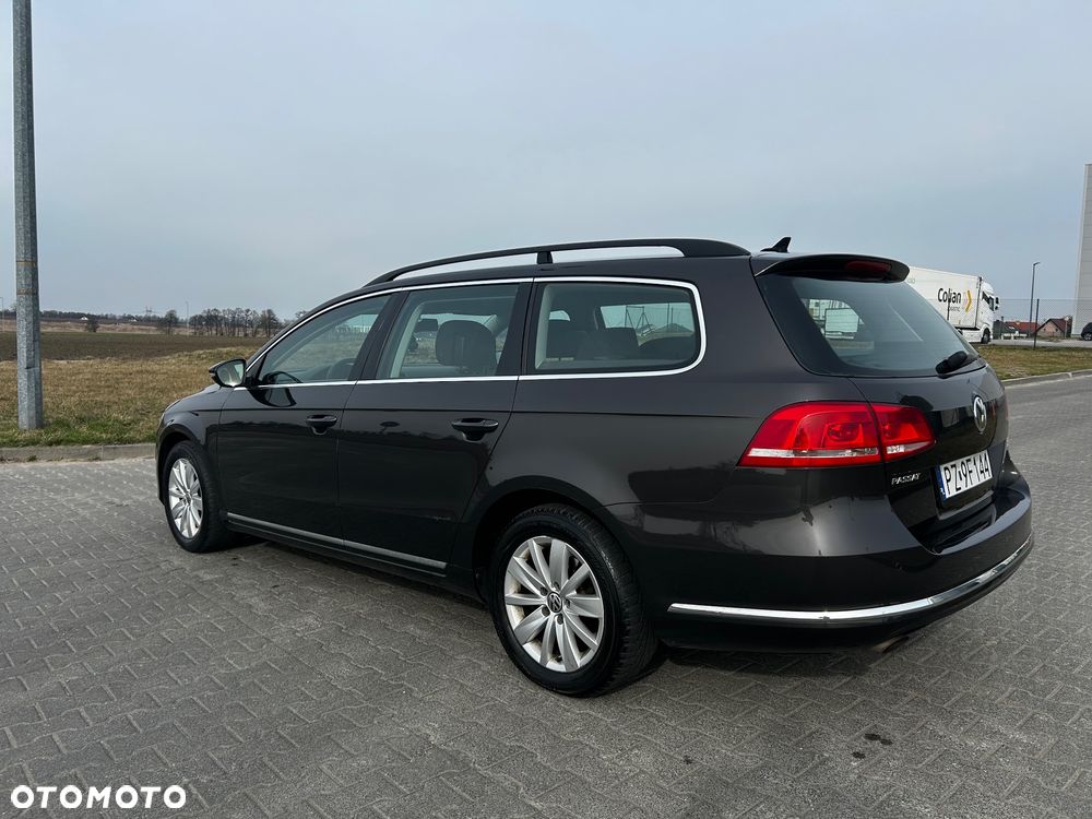 Volkswagen Passat 1.6 TDI BlueMotion Technology Trendline - 3