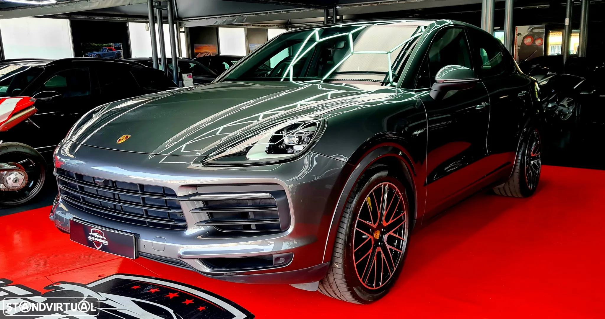 Porsche Cayenne Coupé E-Hybrid - 2