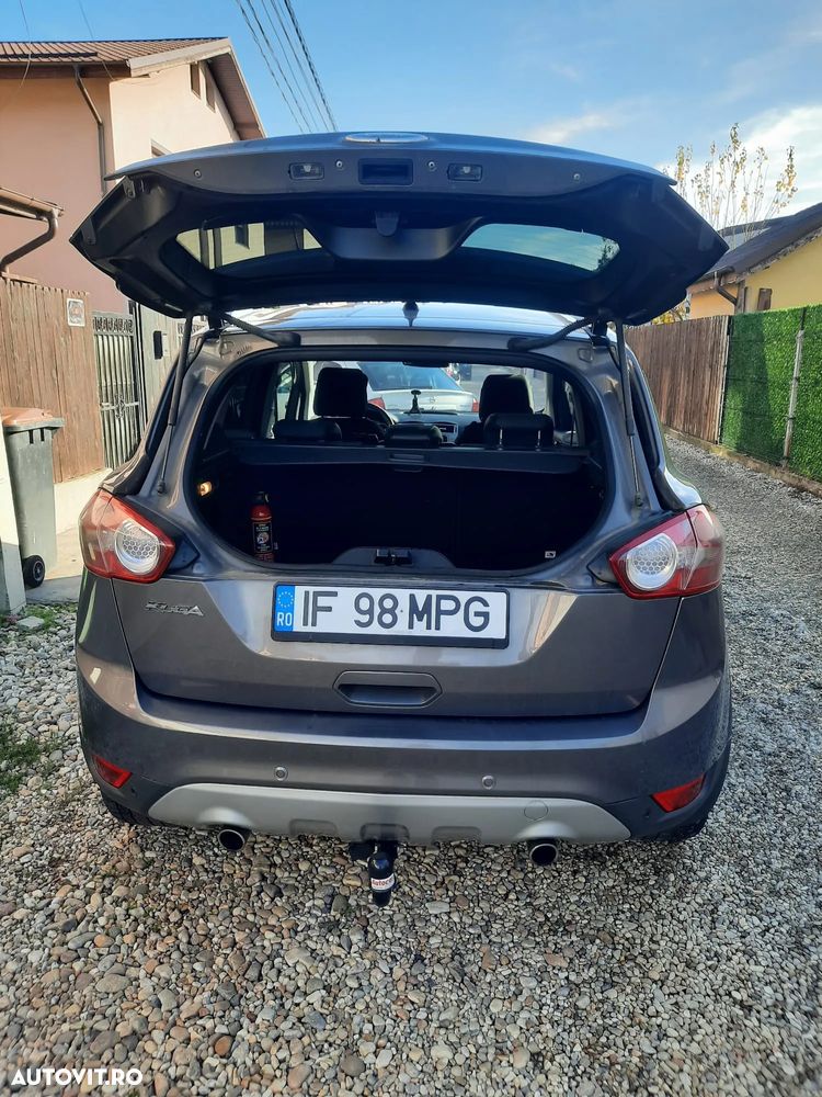 Ford Kuga 2.0 TDCi 4x4 Aut. Titanium - 3