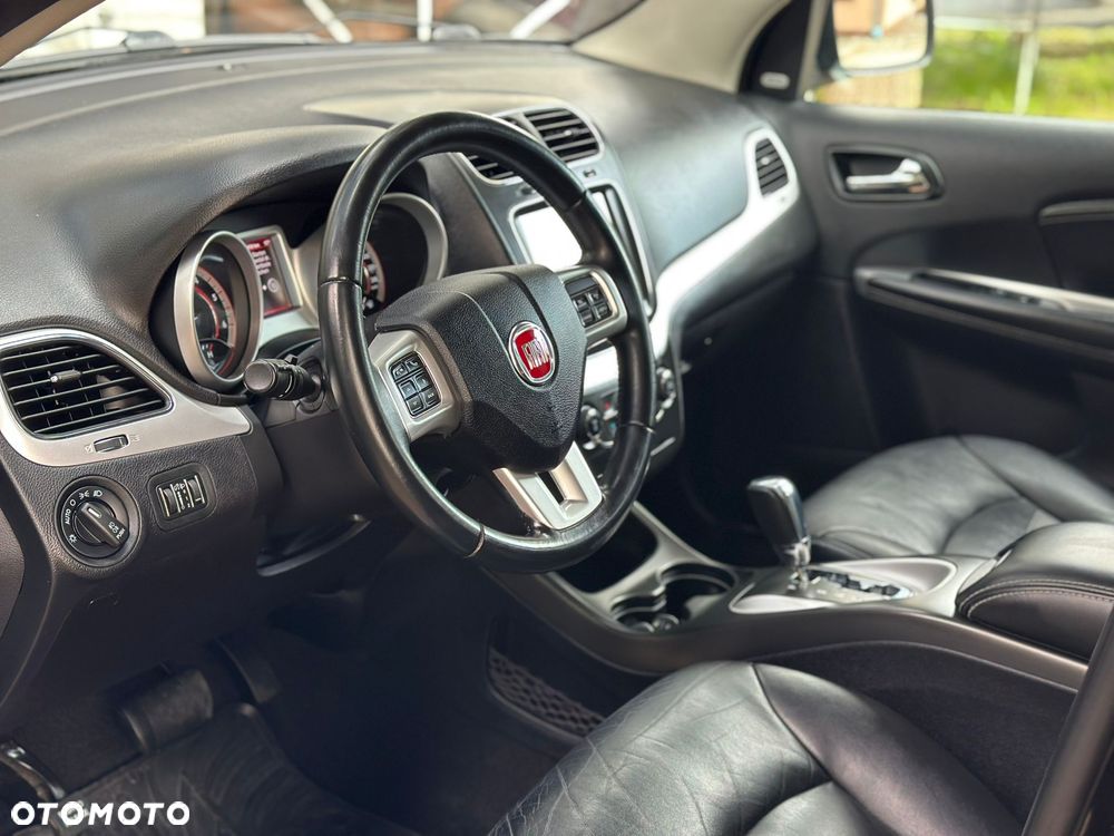 Fiat Freemont 2.0 Multijet Lounge AWD - 18