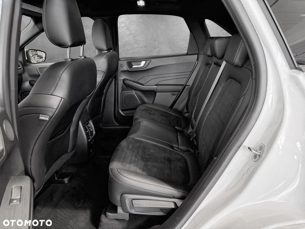 Ford Kuga 2.5P PHEV FWD ST-Line - 22