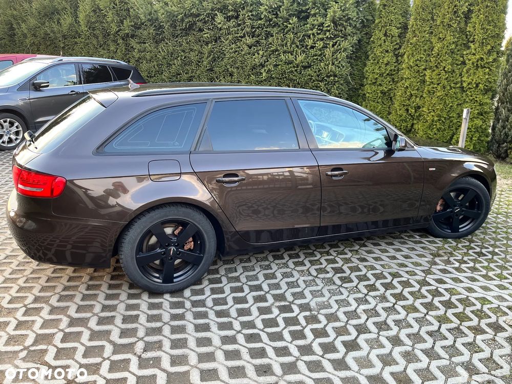 Audi A4 Avant 2.0 TDI DPF S line Sportpaket - 11