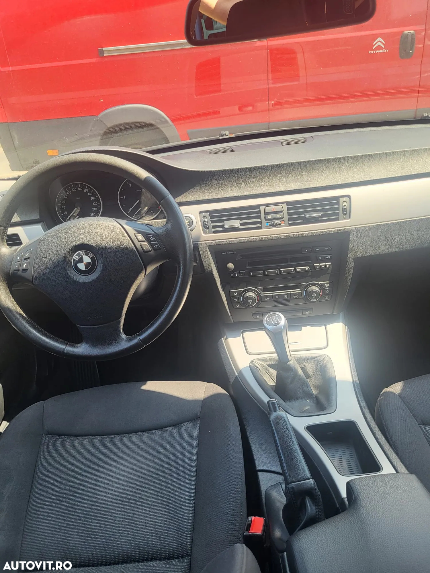 BMW Seria 3 320d Touring - 6