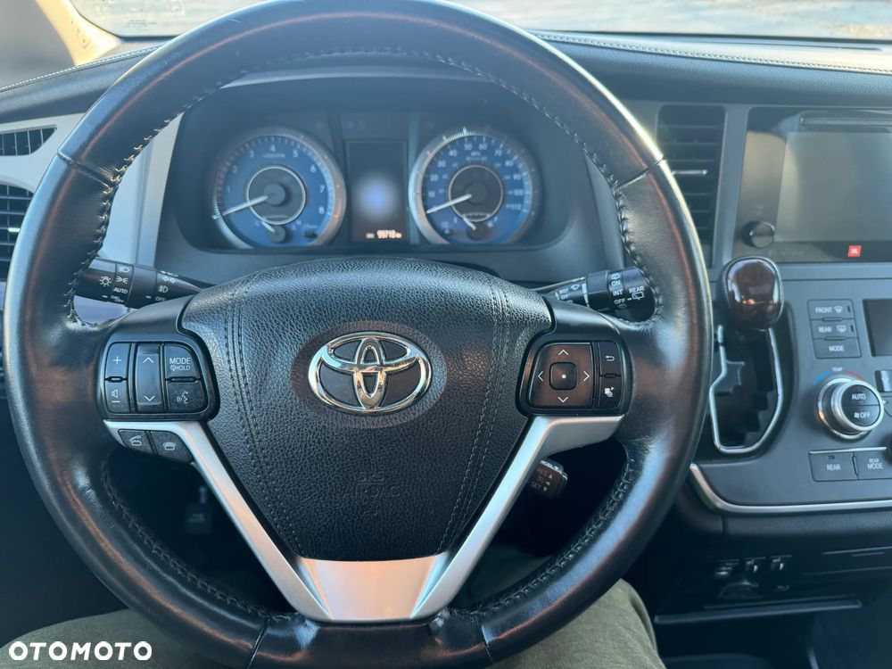 Toyota Sienna 3.5 V6 Limited AWD - 23