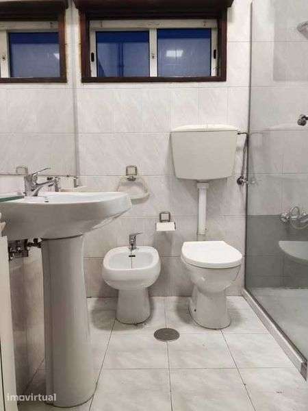 Moradia T4 + 1 para arrendamento em  Barcelinhos  junto ao rio cávado - Grande imagem: 4/12