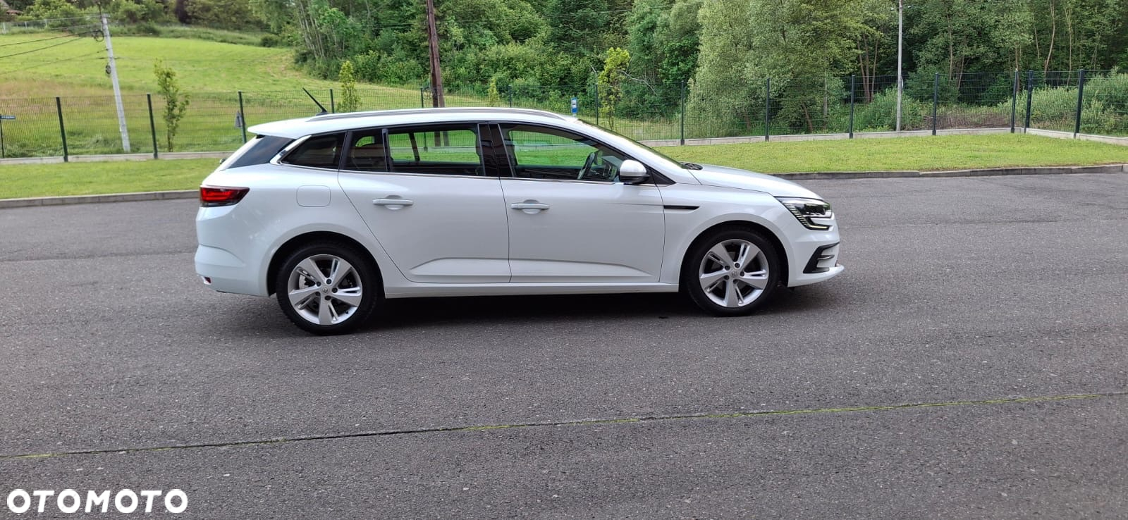 Renault Megane Grandtour BLUE dCi 115 LIMITED - 5