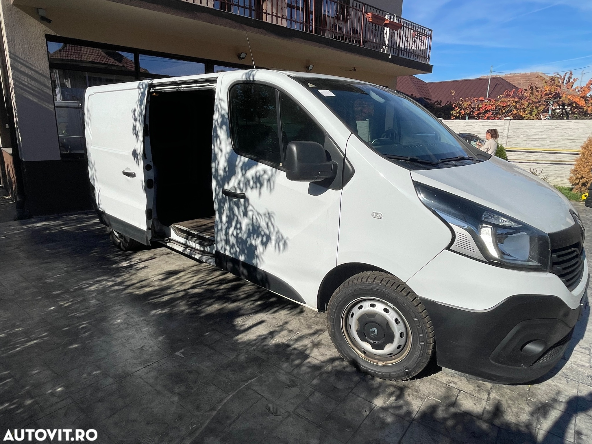 Renault Trafic - 3