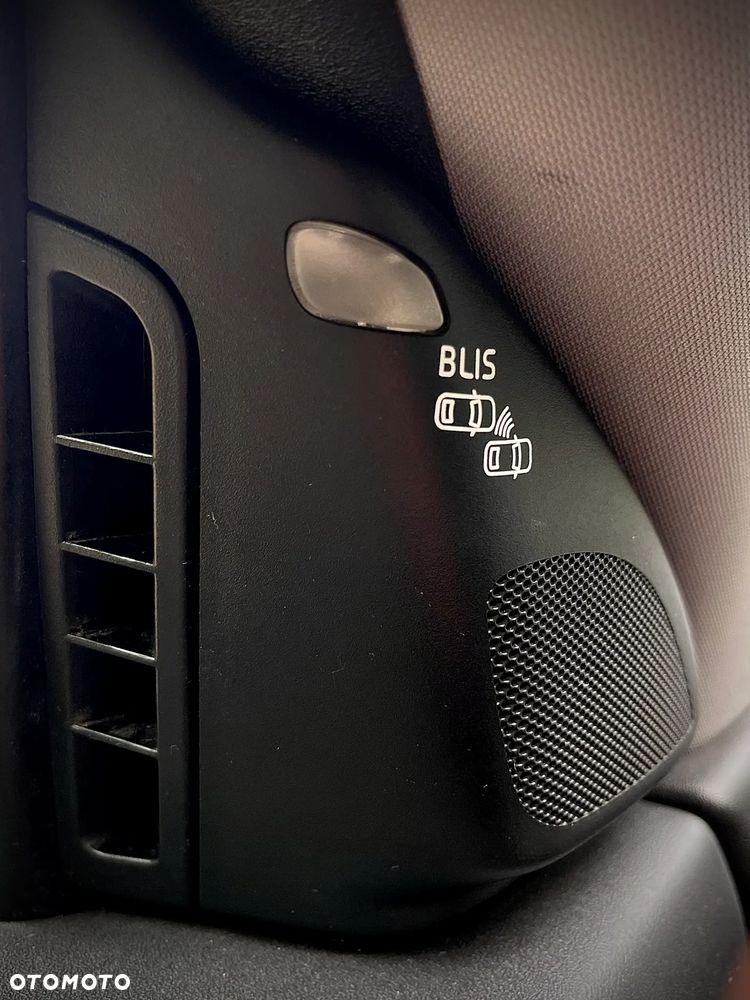 Volvo V50 - 34