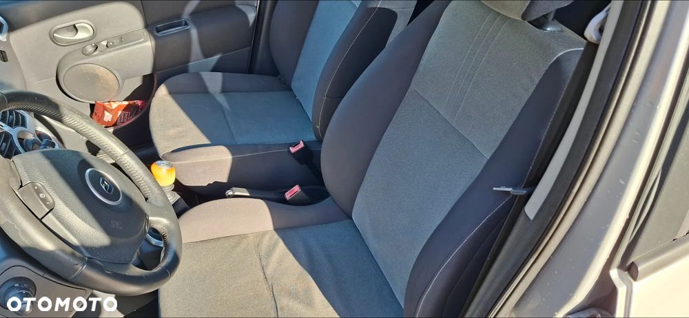 Renault Modus 1.5 dCi Dynamique - 11