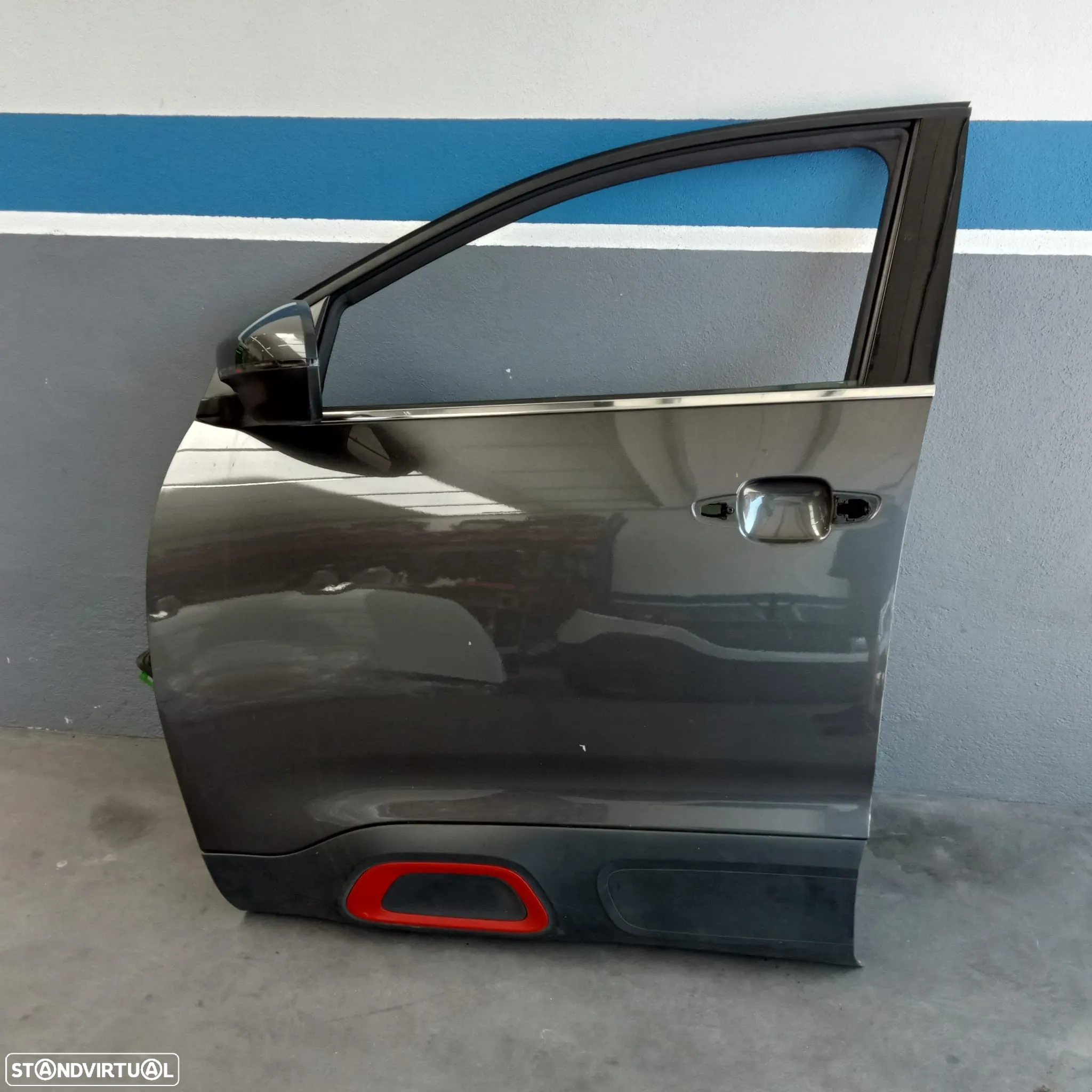 Porta FRENTE ESQ Citroen C5 Aicross 2022 em Stock - 2