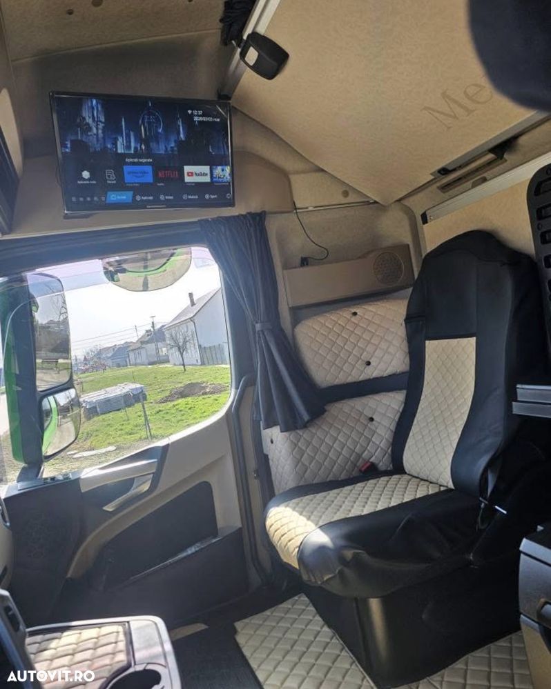 Mercedes-Benz Actros - 9