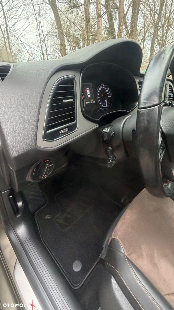 Seat Leon 2.0 TDI DPF Start&Stop DSG XCELLENCE - 20