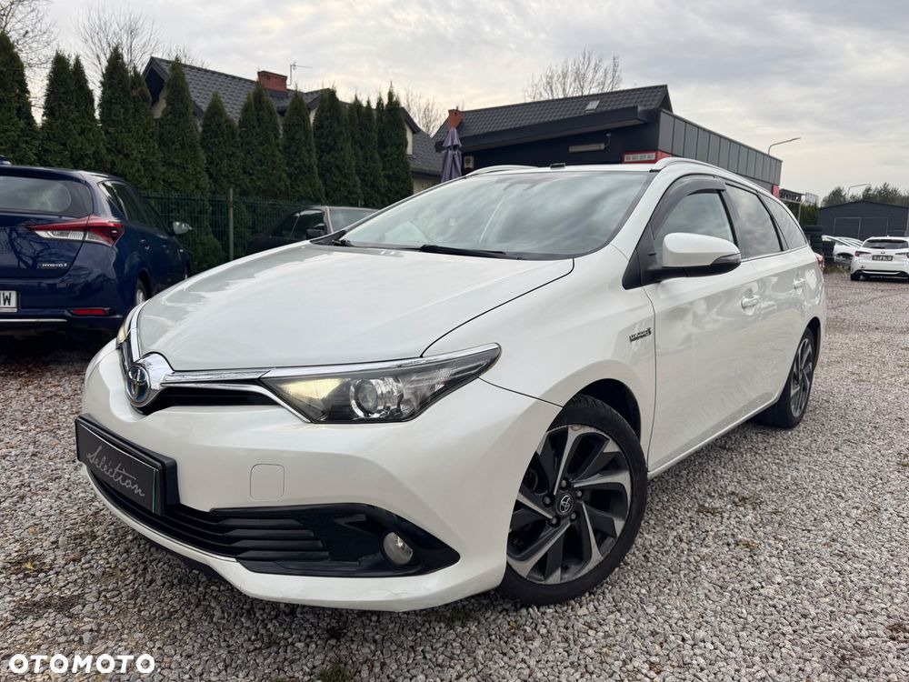 Toyota Auris Hybrid 135 Premium