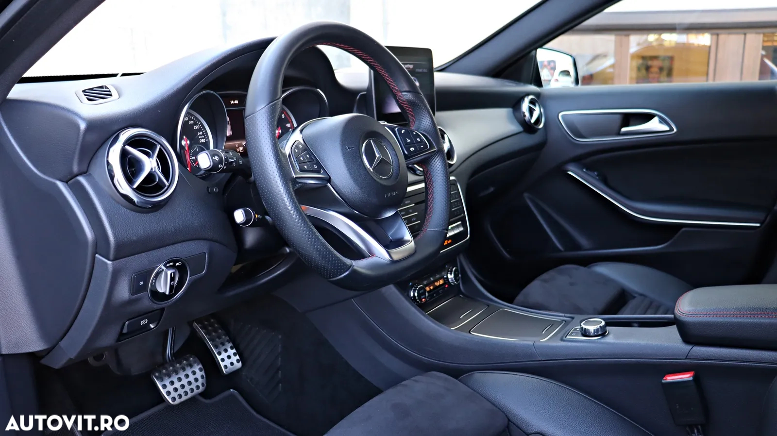 Mercedes-Benz GLA 200 (CDI) d 7G-DCT AMG Line - 21