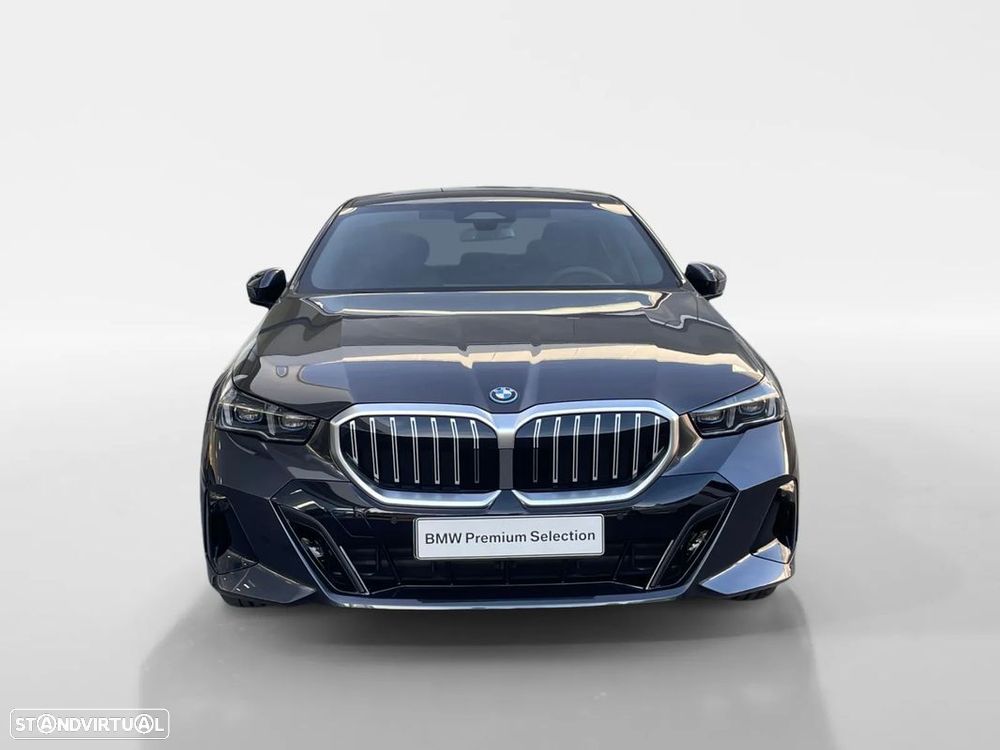 BMW 530 e - 3