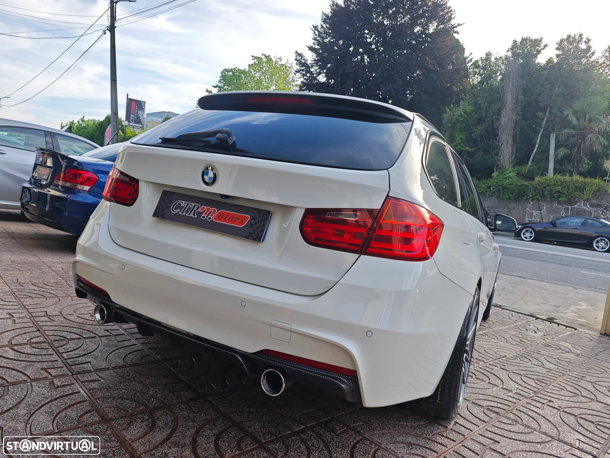 BMW 320 d Touring Auto Pack M - 8