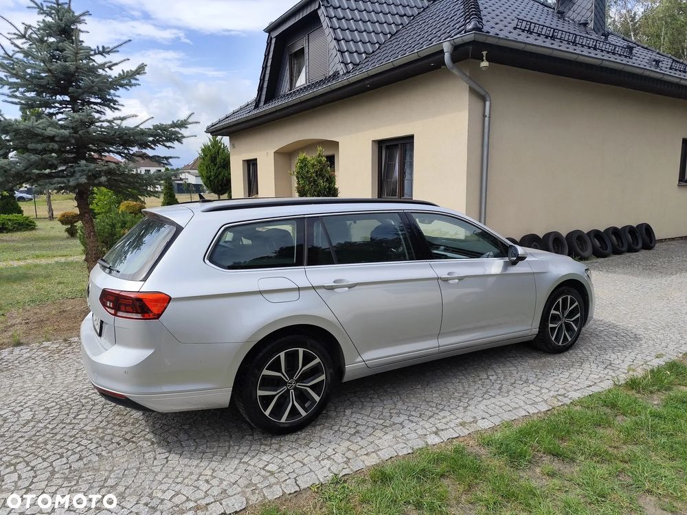Volkswagen Passat Variant 2.0 TDI EVO Business - 6